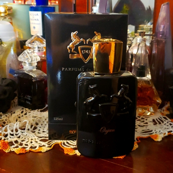 Par f ums de Marly Oajan - Picture 1 of 2